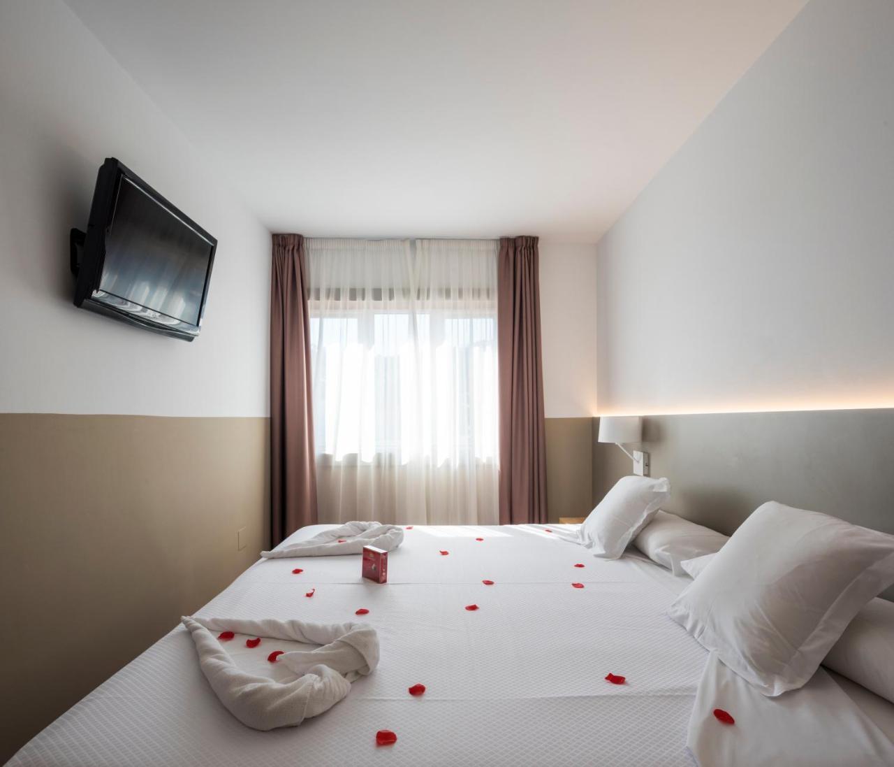 Hotel Airinos 3* Cangas do Morrazo Ngoại thất bức ảnh